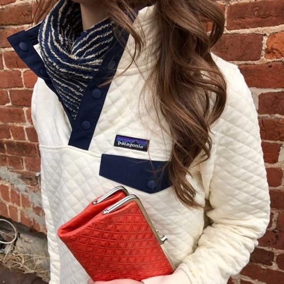 Patagonia Sweaters - Patagonia Cotton Quilt Snap T Toasted White Small